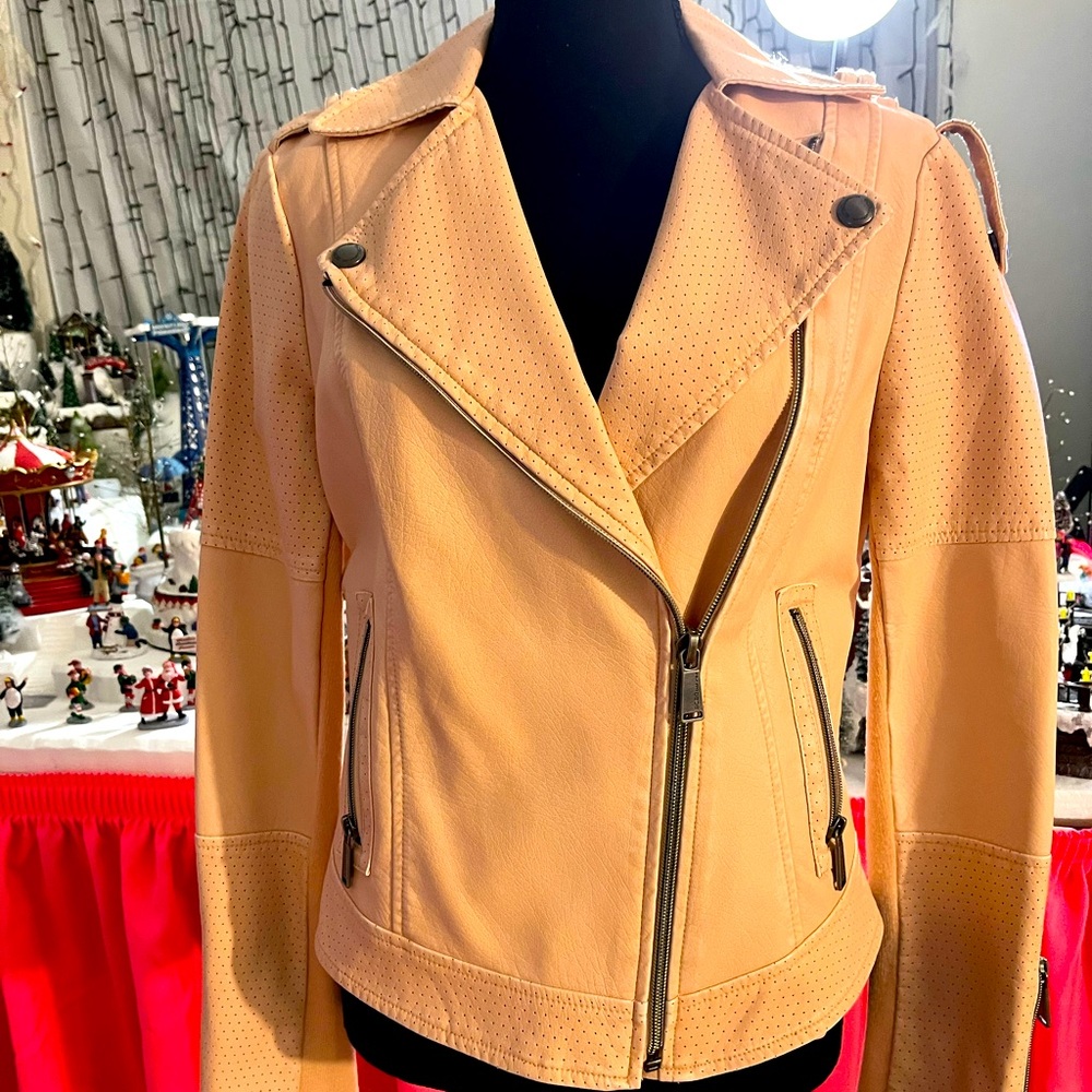 BCBG Generation Light Pink Leather Jacket Size SMALL